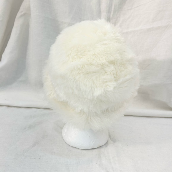 Faux Fur Bucket Hat in Cream - Picture 5 of 13